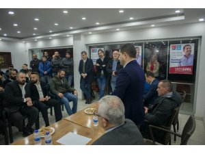 Kuşadası adayı Ömer Günel gençlerle buluştu