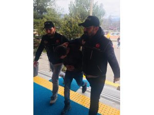 Uyuşturucu madde ile yakalanan zanlı tutuklandı