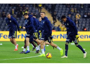 Fenerbahçe’de 3 değişiklik