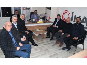 Kaya, “1 Mart akşamı projelerimizi açıklamak istiyoruz”