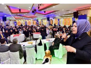 Av. Şeyma Döğücü, Sancaktepelilerle aday tanıtım toplantılarında buluşmaya devam ediyor