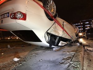 Takla atan araç diğer araca çarparak durabildi: 4 yaralı