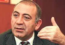CHP'de Sarıgül depremi