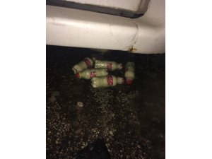 Polise atılmak için hazırlanan bombaları terör polisi ele geçirdi