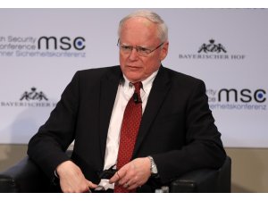 "Türkiye ile YPG'nin olmayacağı bir güvenli bölge konusunda da çalışıyoruz"