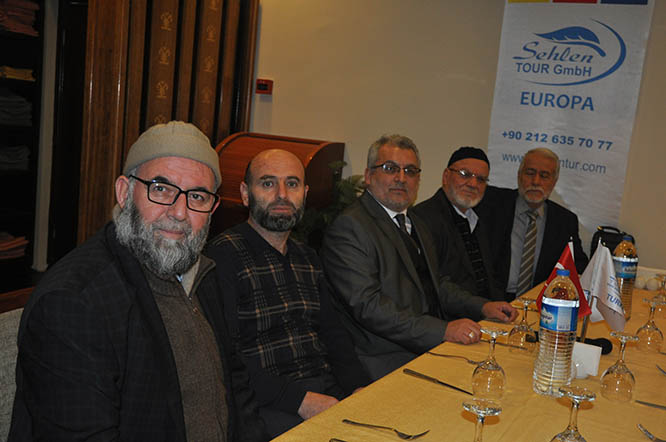 Umre adaylarına seminer verildi