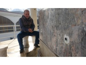 Hırsızlar camilere dadandı