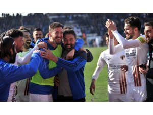 İnegölspor play-off’u sonuna kadar kovalayacak