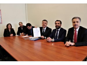 Elazığ’da, AK Parti başkan adayları için resmi başvuru yapıldı