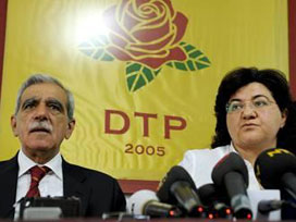 DTP'liler bugün istifa etmeyecek