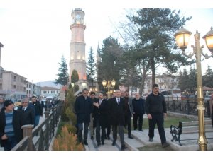 Bakan Selçuk Tokat’ta esnaf ve vatandaşlarla buluştu
