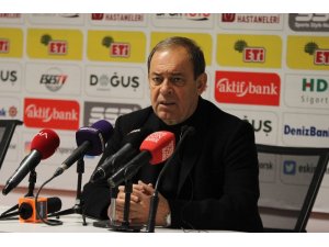 Lider Denizli Eskişehir’den 1 puanla döndü