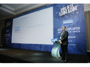 Şenocak, iş ortaklarıyla ’Birlikte adım adım’ büyüyecek