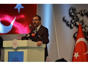 Bakan Kasapoğlu’ndan 7/24 spor tesisleri müjdesi