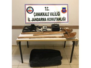 Çanakkale’de kaçak kazı operasyonu