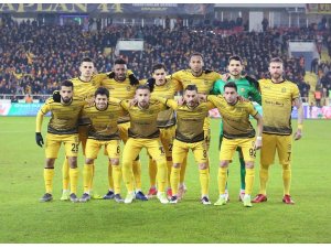 Evkur Yeni Malatyaspor galibiyete hasret