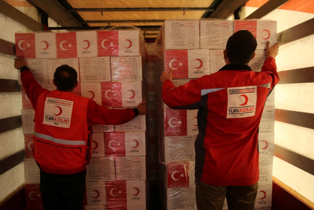 Türk Kızılayının "güvenli bölge" hazırlıkları sürüyor