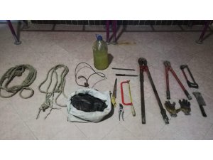 Telefon kablosu hırsızları yakalandı
