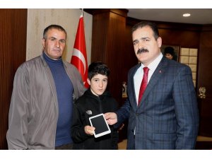Bakan Kurum sözünü yerine getirdi