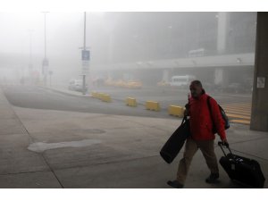 İstanbul'da hava trafiğine sis engeli