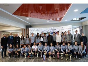 Bilnet Okulları’ndan sporculara tam burs desteği