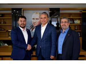Başkan Uysal SP adayını kabul etti