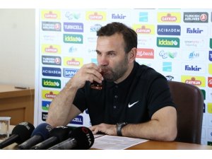 Okan Buruk: “Küme düşme potasının 1 puan üstündeyiz”
