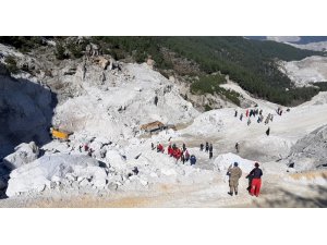 Üç kişinin öldüğü maden ocağındaki iş kazasına üç tutuklama