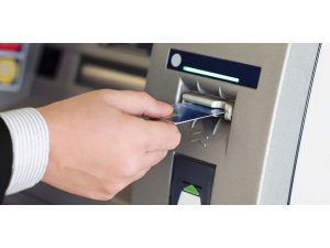 Türkiye’de 100 bin kişi başına 76,6 ATM düşüyor