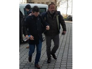FETÖ’den gözaltına alınan araştırma görevlisi adliyede