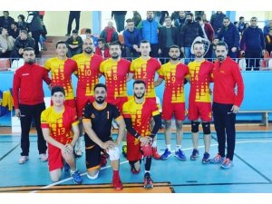 Kızıltepe’de amca çocuklarının kurduğu takım Play-offa yükseldi