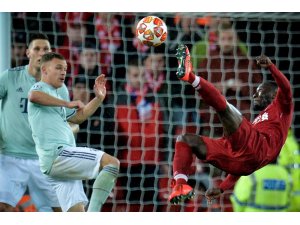 Liverpoollu Sadio Mane’ye hırsız şoku