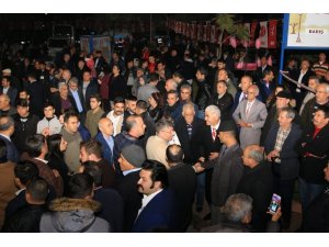 Yeni: "Seyhan’ı projelerimizle marka ilçe haline getireceğiz"