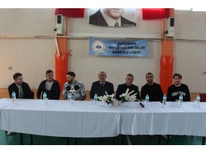Bandırmaspor kulüp başkanından öğrencilere 200 bilet