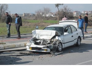 Antalya’da trafik kazası: 2 yaralı