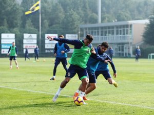 Fenerbahçe’de derbi hazırlıkları başladı