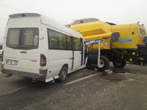 Diyarbakır’da trafik kazası: 6’sı öğrenci 14 yaralı
