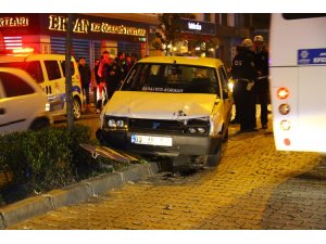 Ehliyetsiz sürücü ortalığı birbirine kattı