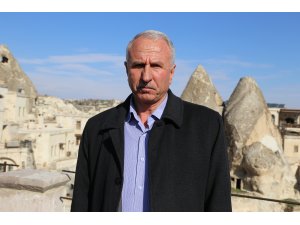 Kapadokya'da peribacaları yakınındaki yapıların yıkılması