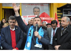 Ağbaba: "Biz birbirimizi yemezsek, kimse bize bir şey yapamaz"