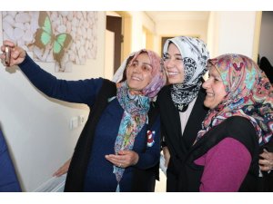 Ayşen Zeybekci :"Kadınlar, çocuk oyun alanı istiyor"