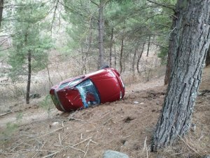 100 metreden uçtular, emniyet kemeri sayesinde sağ kaldılar