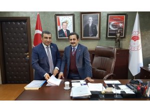 Milletvekili Taşdoğan: “Adıyaman’da kenevir ekimi olmalı”