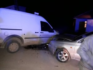 Emet’te trafik kazası: 3 yaralı