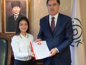 Bakan Kurum’dan çevre dostu proje üreten çocuklara bisiklet müjdesi