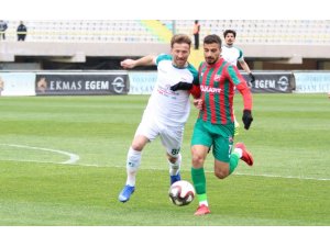 TFF 3. Lig: Karşıyaka: 2 - Kırşehir Belediyespor: 0
