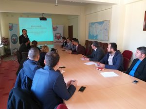 Derebucak'taki yöneticilere protokol kuralları semineri verildi