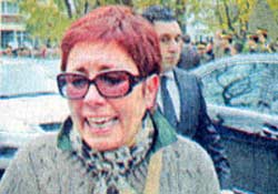 Iğsız'a protesto: Siz zırlı arabalarda gezin