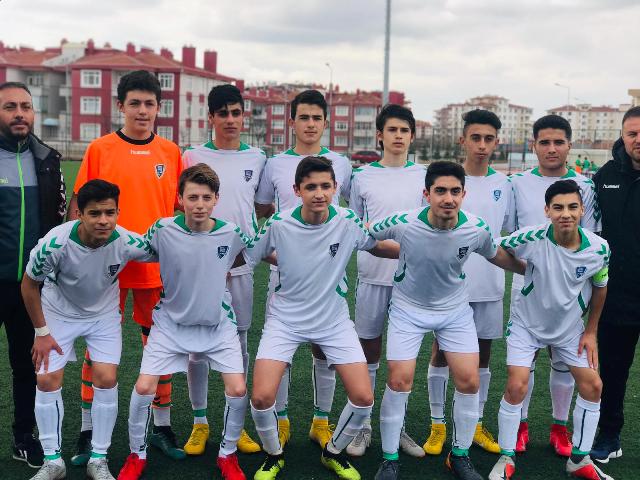 Anadolu Selçukspor haftayı galibiyetle kapattı