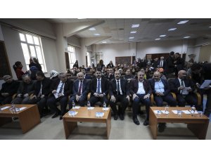 "Türkiye'de deprem riski taşıyan hiçbir binayı bırakmayacağız"